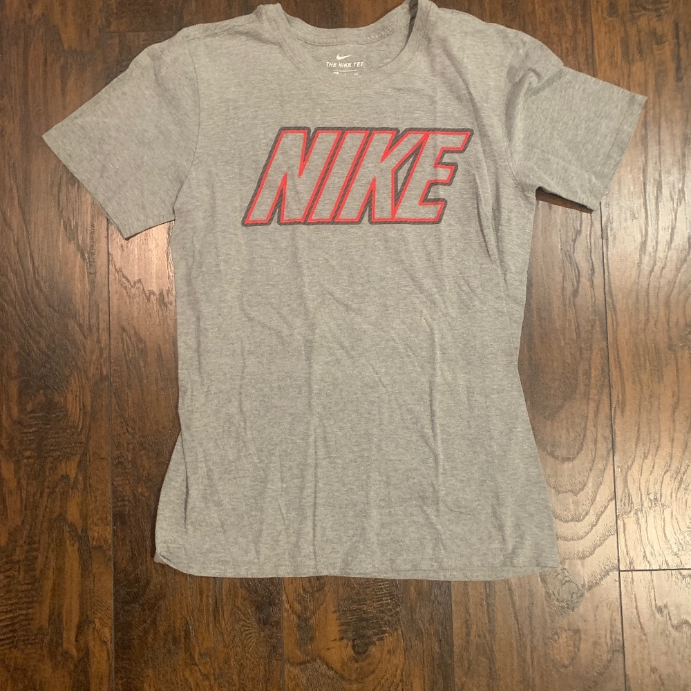 Nike T-Shirt Mens Small